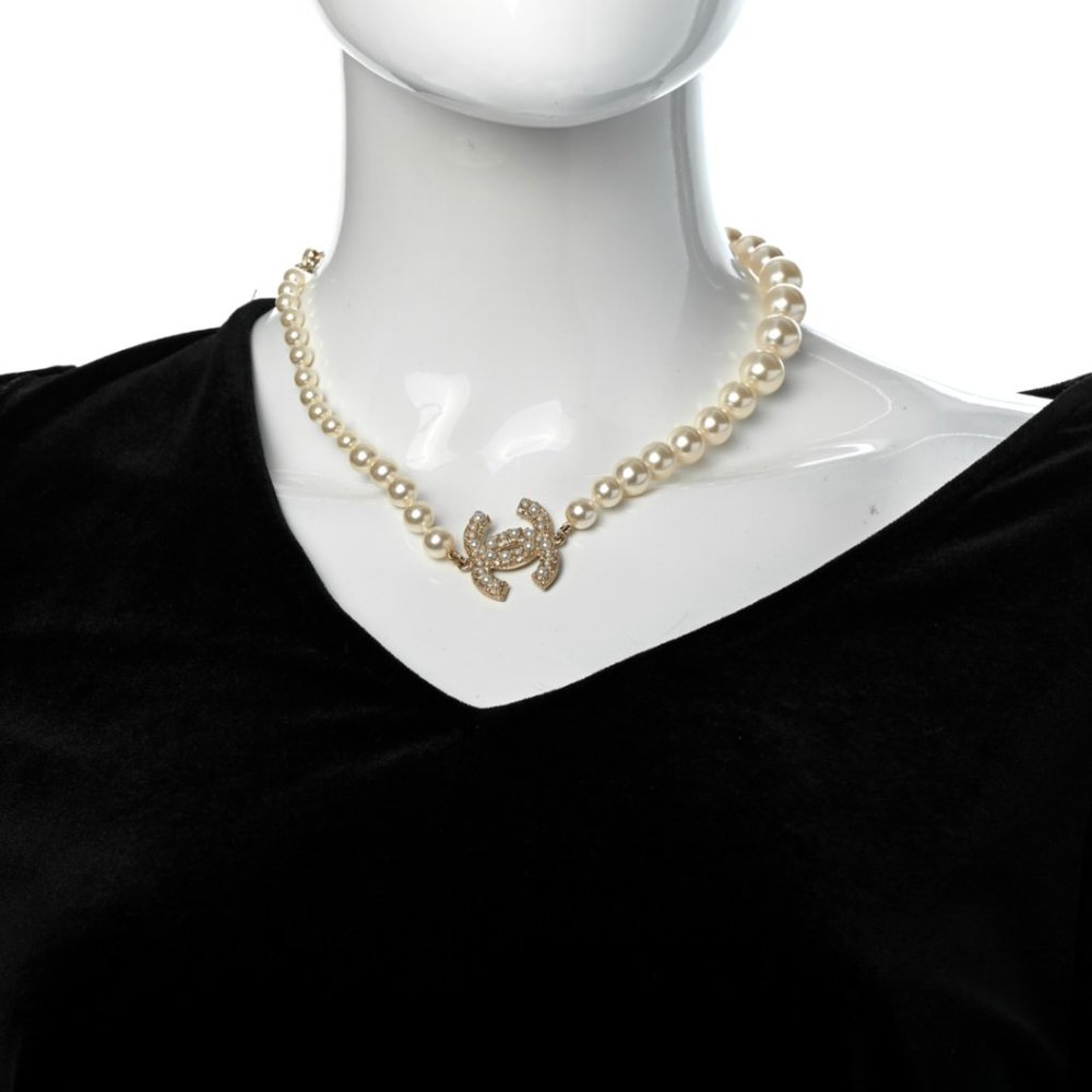 CHANEL Pearl CC 100th Anniversary Necklace 14ct White Gold